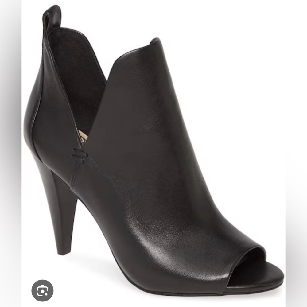 Vince Camuto Allanna Bootie